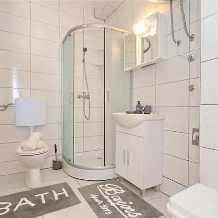 Apartman Marino 1 By Interhome Vir